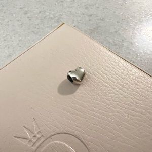 Pandora smooth heart charm